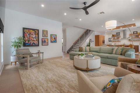 Villa ou maison à vendre à Tampa, Floride: 5 chambres, 407.47 m2 № 2285061 - photo 21