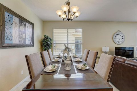 Casa en venta en Davenport, Florida, 4 dormitorios, 156.91 m2 № 1542933 - foto 9