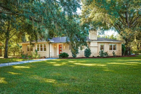 Villa ou maison à louer à Lakeland, Floride: 3 chambres, 213.58 m2 № 2377500 - photo 2