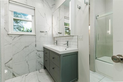 Villa ou maison à louer à Lakeland, Floride: 3 chambres, 213.58 m2 № 2377500 - photo 19