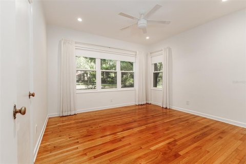 Villa ou maison à louer à Lakeland, Floride: 3 chambres, 213.58 m2 № 2377500 - photo 16