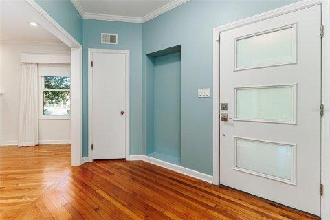 Villa ou maison à louer à Lakeland, Floride: 3 chambres, 213.58 m2 № 2377500 - photo 5