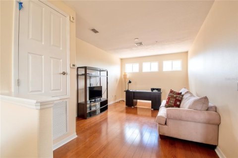 Touwnhouse à louer à Orlando, Floride: 3 chambres, 186.83 m2 № 2399142 - photo 10