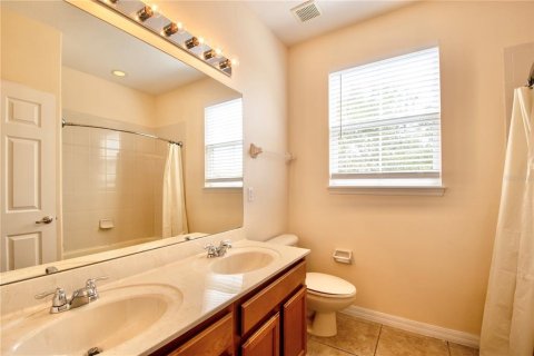 Touwnhouse à louer à Orlando, Floride: 3 chambres, 186.83 m2 № 2399142 - photo 12