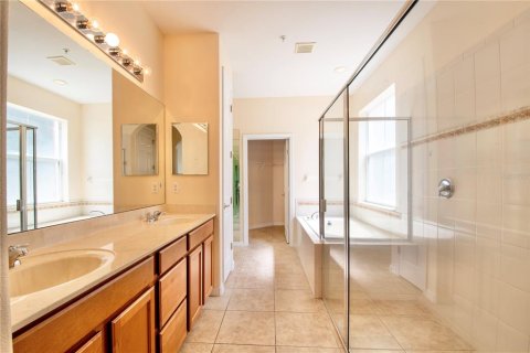 Touwnhouse à louer à Orlando, Floride: 3 chambres, 186.83 m2 № 2399142 - photo 7