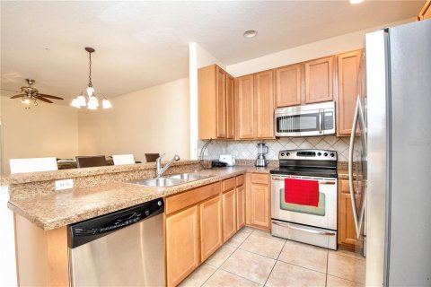 Touwnhouse à louer à Orlando, Floride: 3 chambres, 186.83 m2 № 2399142 - photo 19