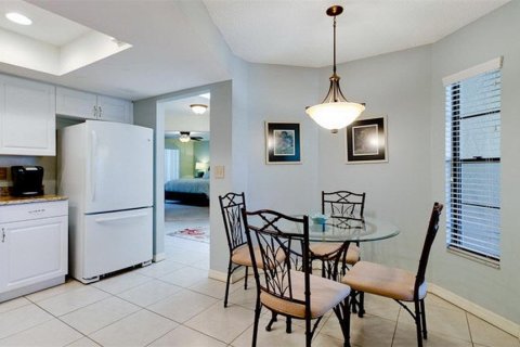 Casa en alquiler en Sarasota, Florida, 2 dormitorios, 125.7 m2 № 1688273 - foto 12