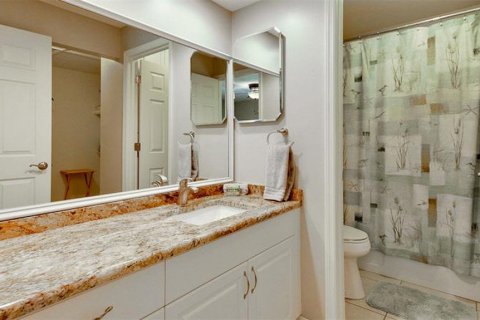 Casa en alquiler en Sarasota, Florida, 2 dormitorios, 125.7 m2 № 1688273 - foto 15