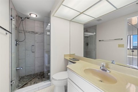 Купить кондоминиум в Сент-Пит-Бич, Флорида 4 комнаты, 132.85м2, № 2109216 - фото 27