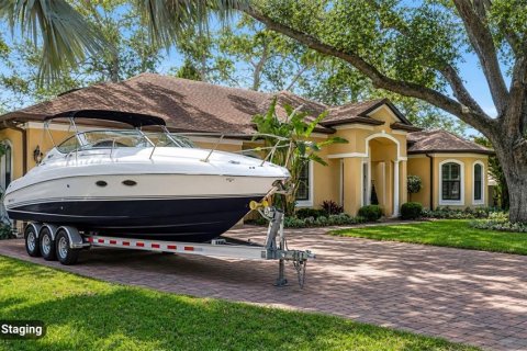House in Tampa, Florida 3 bedrooms, 178.74 sq.m. № 2101642 - photo 3