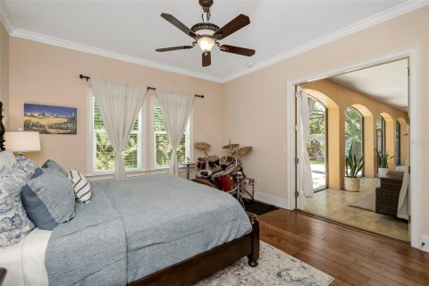 House in Tampa, Florida 3 bedrooms, 178.74 sq.m. № 2101642 - photo 13