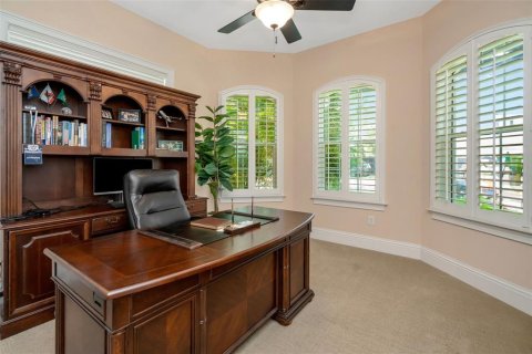 House in Tampa, Florida 3 bedrooms, 178.74 sq.m. № 2101642 - photo 19