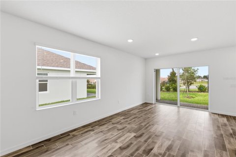 Villa ou maison à vendre à Tavares, Floride: 3 chambres, 132.94 m2 № 2425789 - photo 8