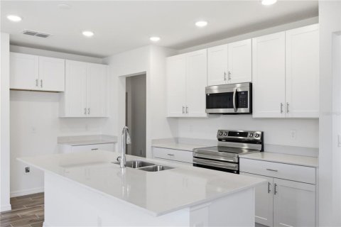 Villa ou maison à vendre à Tavares, Floride: 3 chambres, 132.94 m2 № 2425789 - photo 2