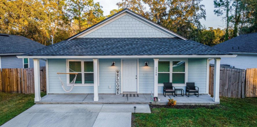 House in Saint Augustine, Florida 3 bedrooms, 145.67 sq.m. № 882135