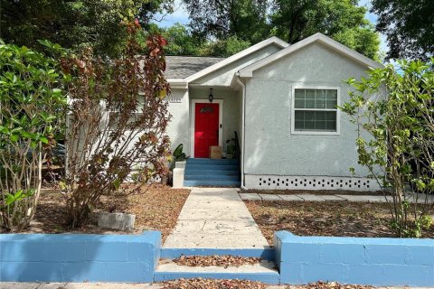 Casa en venta en Tampa, Florida, 2 dormitorios, 98.48 m2 № 1778184 - foto 1