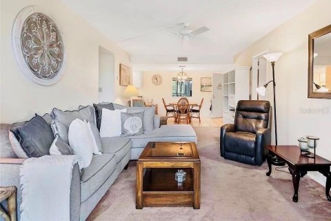 Condominio en alquiler en Bradenton, Florida, 2 dormitorios, 109.44 m2 № 1509074 - foto 4
