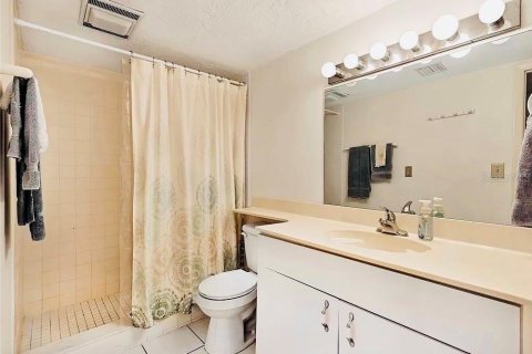 Condominio en alquiler en Bradenton, Florida, 2 dormitorios, 109.44 m2 № 1509074 - foto 13