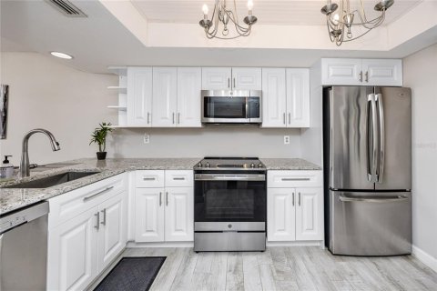 Condo in Oldsmar, Florida, 2 bedrooms  № 1629708 - photo 7