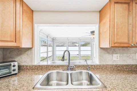 Casa en venta en New Port Richey, Florida, 3 dormitorios, 123.93 m2 № 1899775 - foto 15