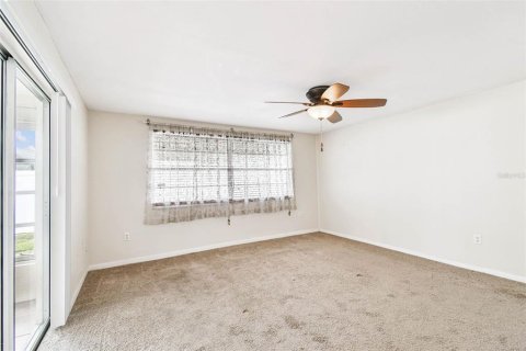 Casa en venta en New Port Richey, Florida, 3 dormitorios, 123.93 m2 № 1899775 - foto 17