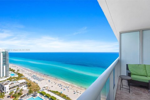 Copropriété à louer à Hallandale Beach, Floride: 1 chambre, 78.41 m2 № 1579810 - photo 17