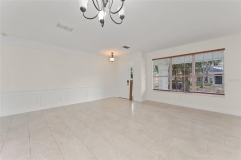 Casa en alquiler en Windermere, Florida, 3 dormitorios, 169.08 m2 № 2109270 - foto 4