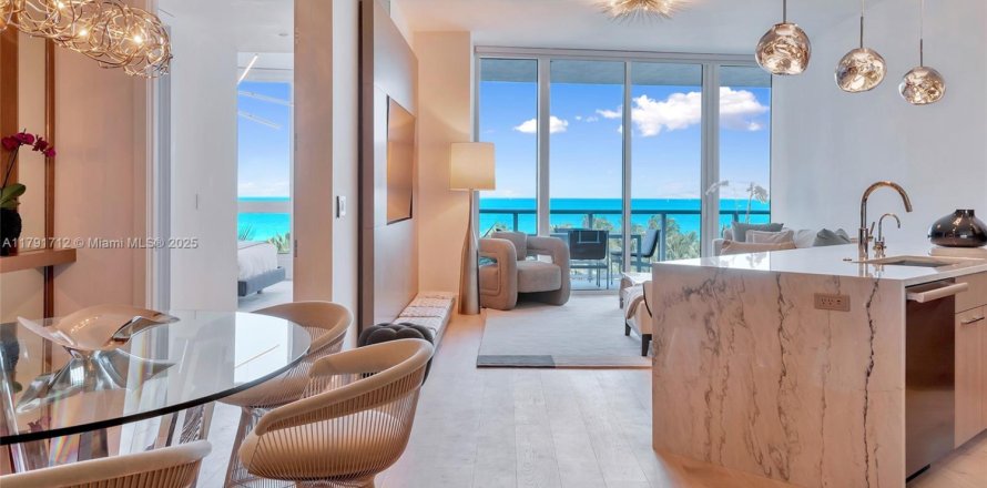 Condo à Miami Beach, Floride, 2 chambres № 1863617