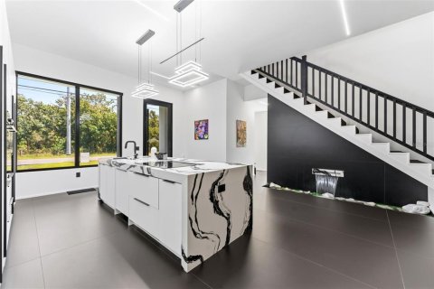 Купить виллу или дом в Одесса, Флорида 5 комнат, 232.53м2, № 2149605 - фото 3