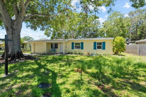 House in Tampa, Florida 2 bedrooms, 148.74 sq.m. № 1846917 - photo 2