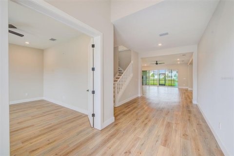 Villa ou maison à vendre à Wesley Chapel, Floride: 6 chambres, 430.6 m2 № 1812949 - photo 9