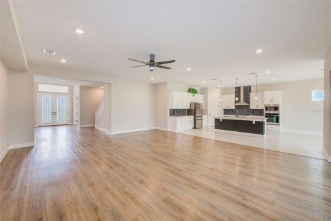 Villa ou maison à vendre à Wesley Chapel, Floride: 6 chambres, 430.6 m2 № 1812949 - photo 14