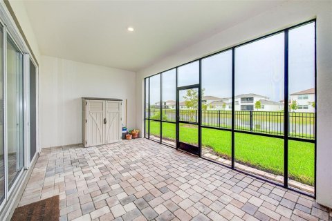 Villa ou maison à vendre à Wesley Chapel, Floride: 6 chambres, 430.6 m2 № 1812949 - photo 17