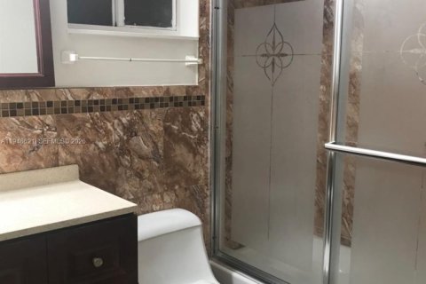 Купить кондоминиум в Майами, Флорида 2 спальни, 90.12м2, № 2010778 - фото 2