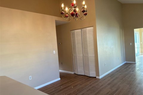 Villa ou maison à louer à Palm Coast, Floride: 2 chambres, 107.4 m2 № 2109257 - photo 5