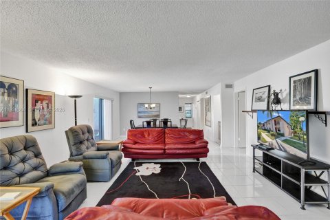 Condo in Boca Raton, Florida, 2 bedrooms № 1997244 - photo 17