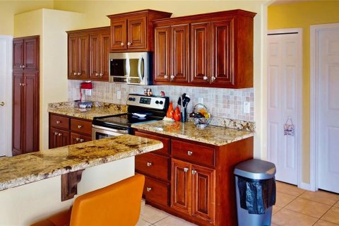 Casa en venta en Palm Coast, Florida, 4 dormitorios, 191.47 m2 № 1914278 - foto 21