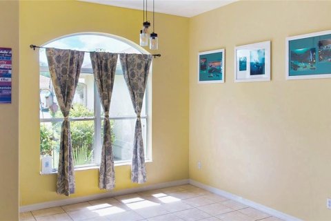 Casa en venta en Palm Coast, Florida, 4 dormitorios, 191.47 m2 № 1914278 - foto 9