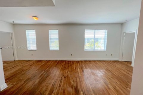 Apartment in Miami Beach, Florida 2 bedrooms, 96.53 sq.m. № 1887951 - photo 1