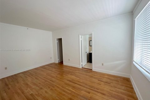 Apartment in Miami Beach, Florida 2 bedrooms, 96.53 sq.m. № 1887951 - photo 10