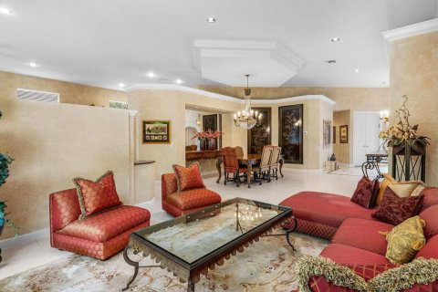 House in Boca Raton, Florida 3 bedrooms, 238.94 sq.m. № 2251641 - photo 5