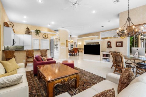House in Boca Raton, Florida 3 bedrooms, 238.94 sq.m. № 2251641 - photo 7