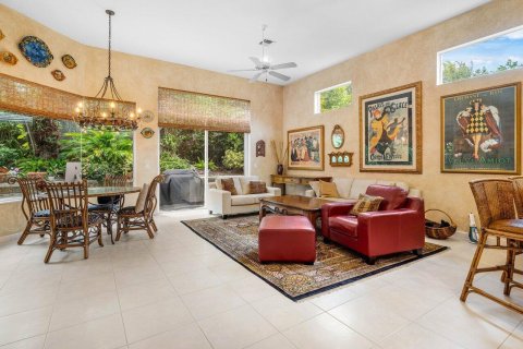 House in Boca Raton, Florida 3 bedrooms, 238.94 sq.m. № 2251641 - photo 8