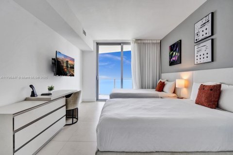 Condominio en venta en Hollywood, Florida, 2 dormitorios, 105.54 m2 № 1959195 - foto 21