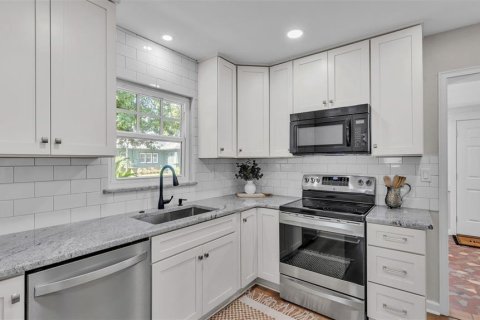 Casa en venta en Lakeland, Florida, 2 dormitorios, 96.62 m2 № 1854381 - foto 9