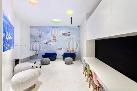 Condominio en alquiler en Miami Beach, Florida, 2 dormitorios, 107.77 m2 № 2009540 - foto 22