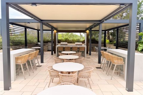 Condominio en alquiler en Miami Beach, Florida, 2 dormitorios, 107.77 m2 № 2009540 - foto 30