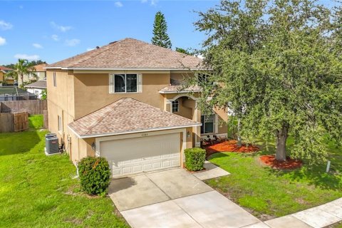 Casa en venta en Riverview, Florida, 6 dormitorios, 270.72 m2 № 1900304 - foto 2
