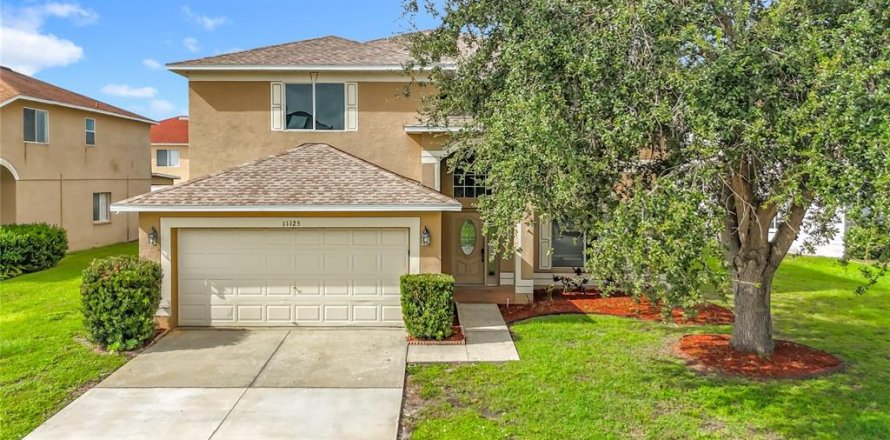 Casa en Riverview, Florida 6 dormitorios, 270.72 m2 № 1900304