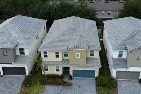 Купить виллу или дом в Киссимми, Флорида 3 комнаты, 442.4м2, № 1677255 - фото 2